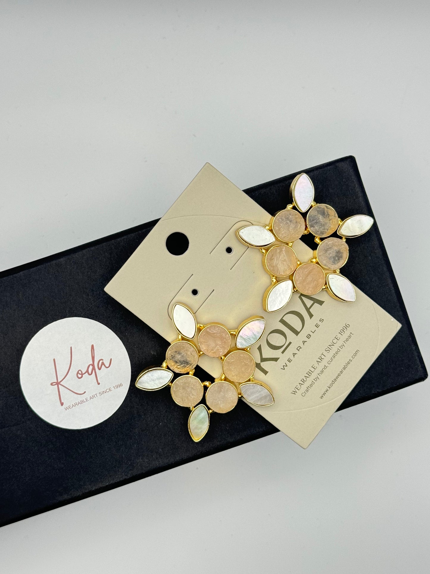 Solene Wink Studs