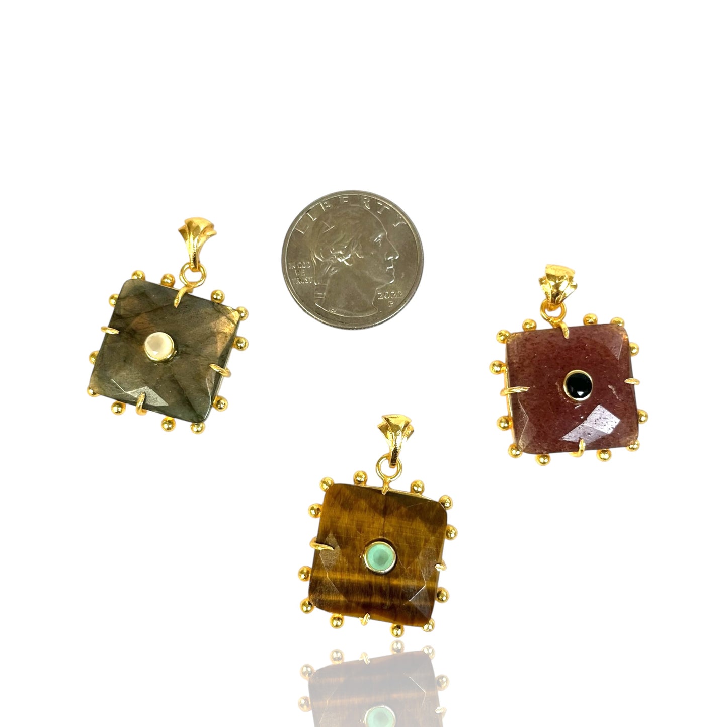 Viviana Charm
