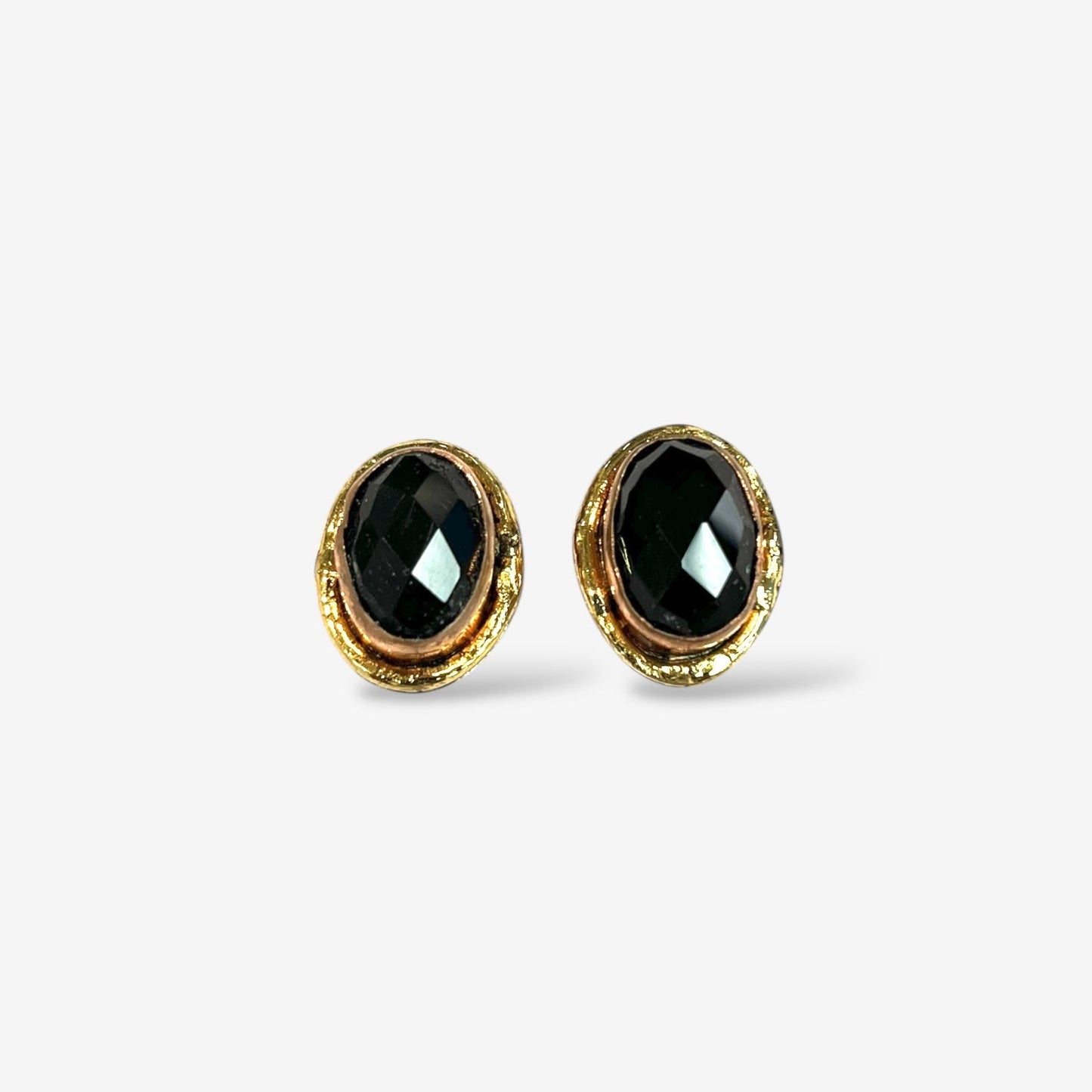 Andrea stud Earrings