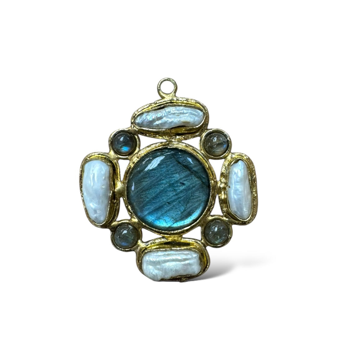 Heirloom Pendant
