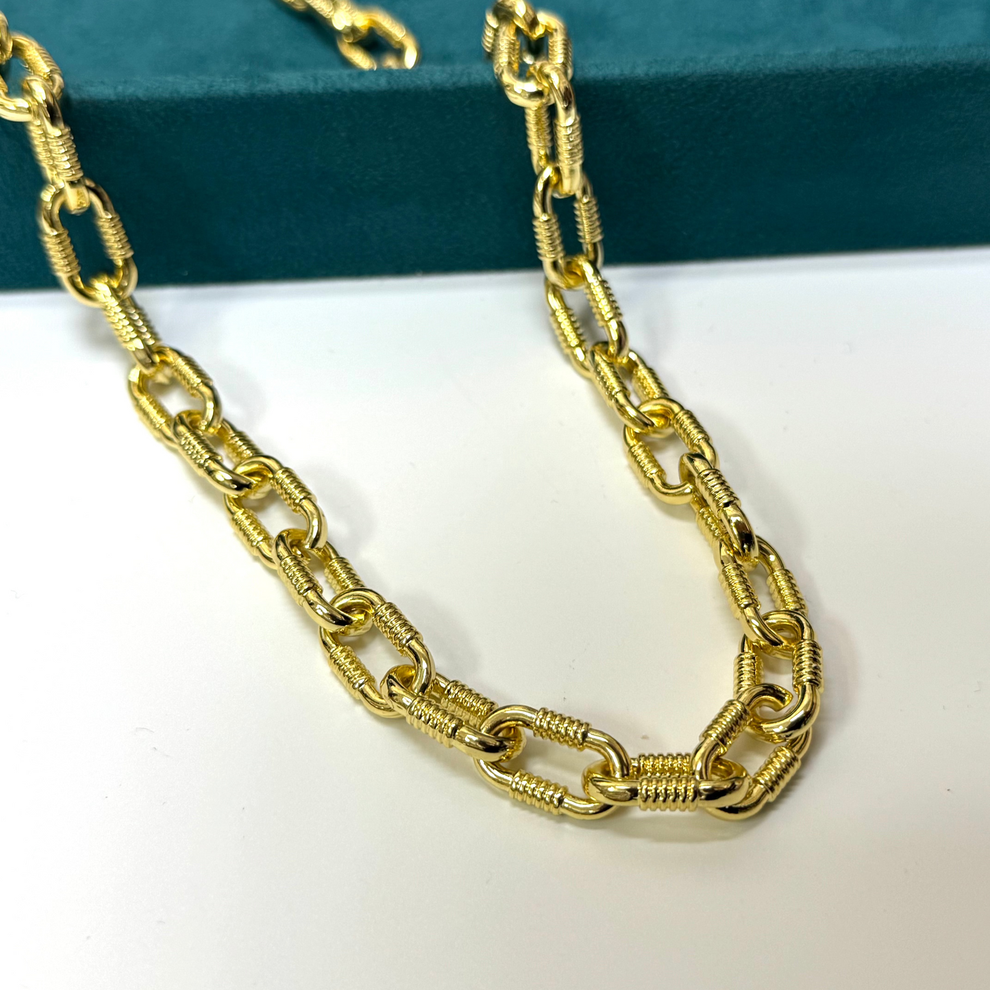 Brushed Paper Clip Link Gold Chain