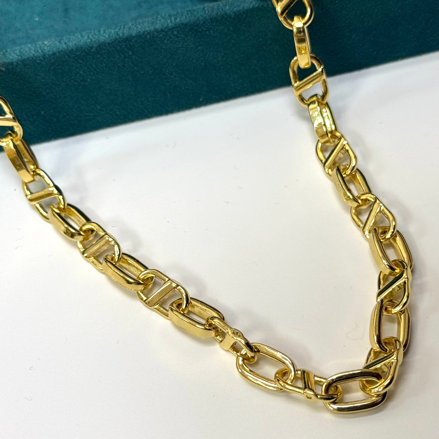 Anchorline Gold Chain