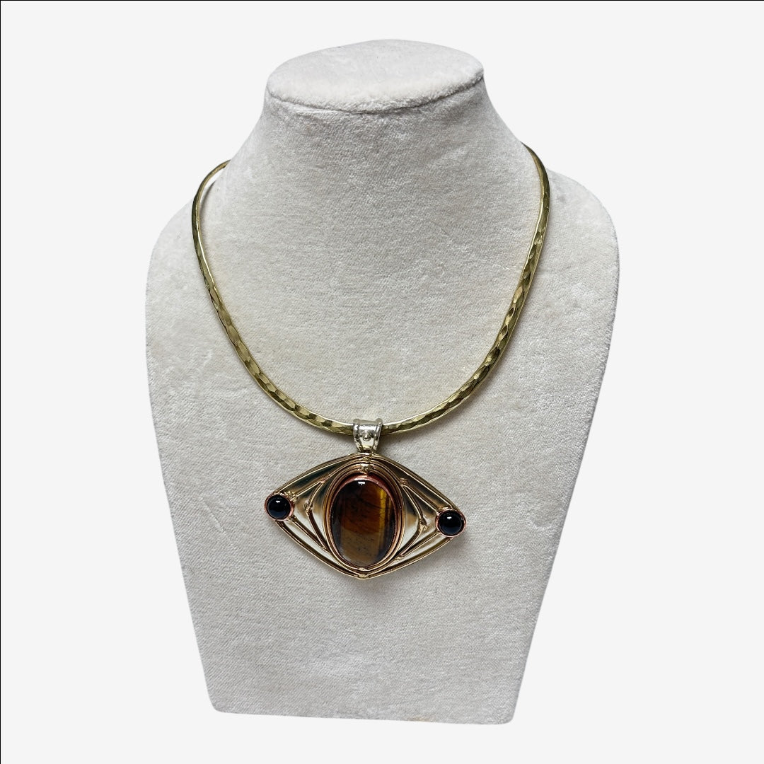 Celestara Pendant
