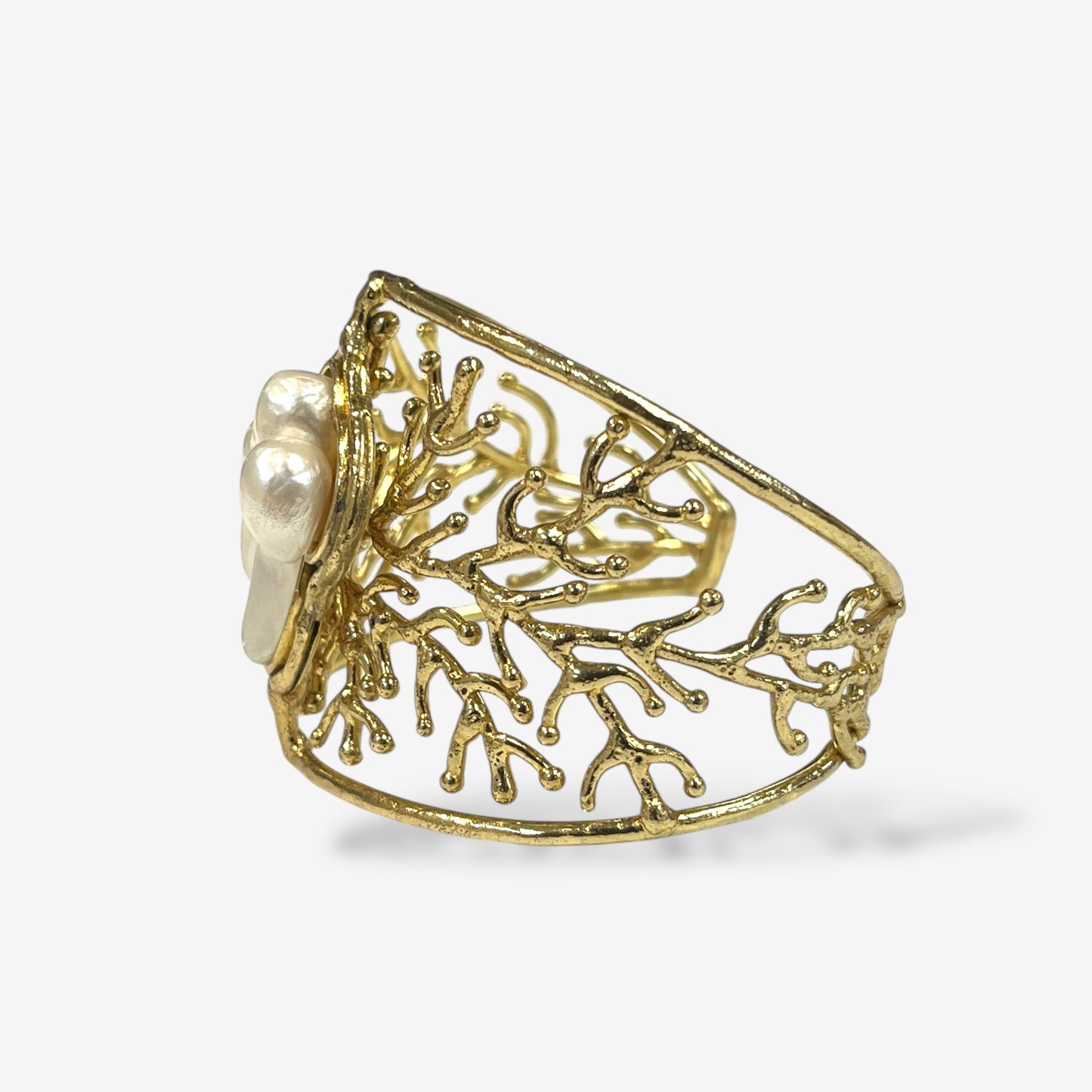 Pearl Tide Cuff