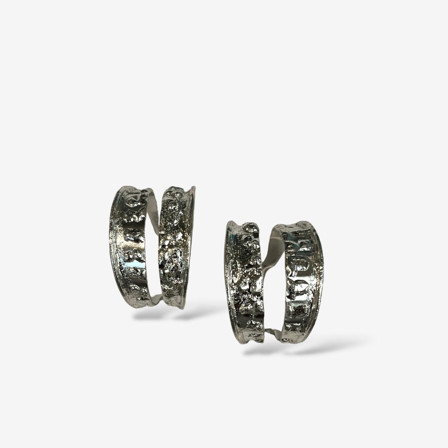 Nira Hoop Earrings