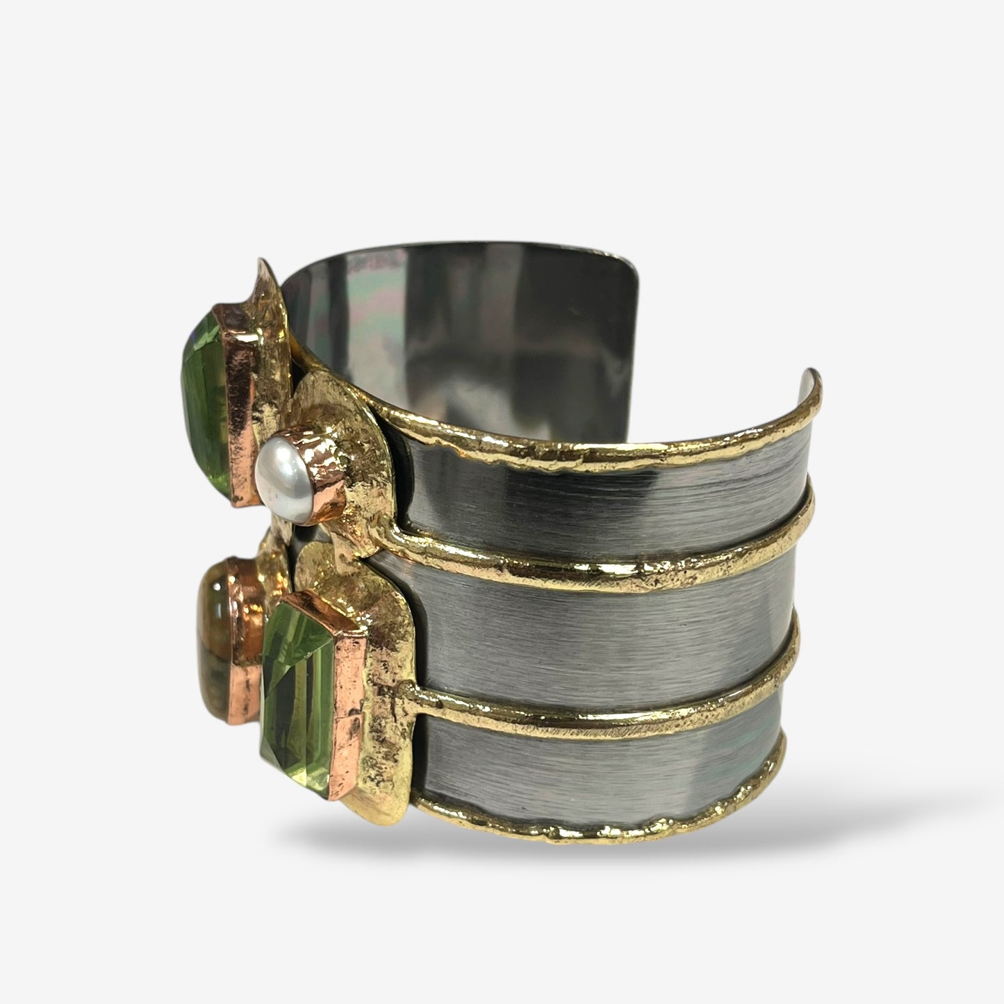 Horizon Gem Cuff