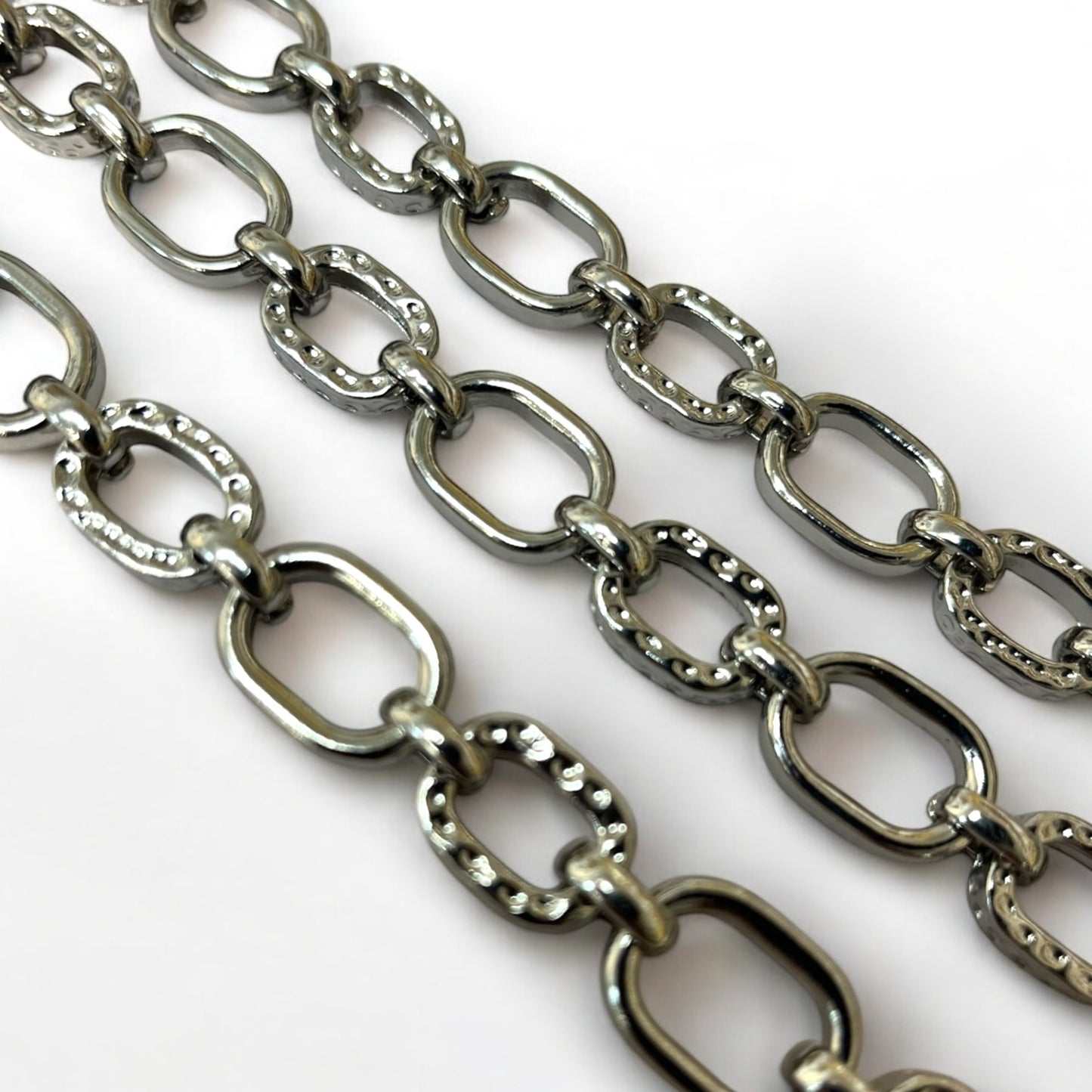 Vella Gold Chain