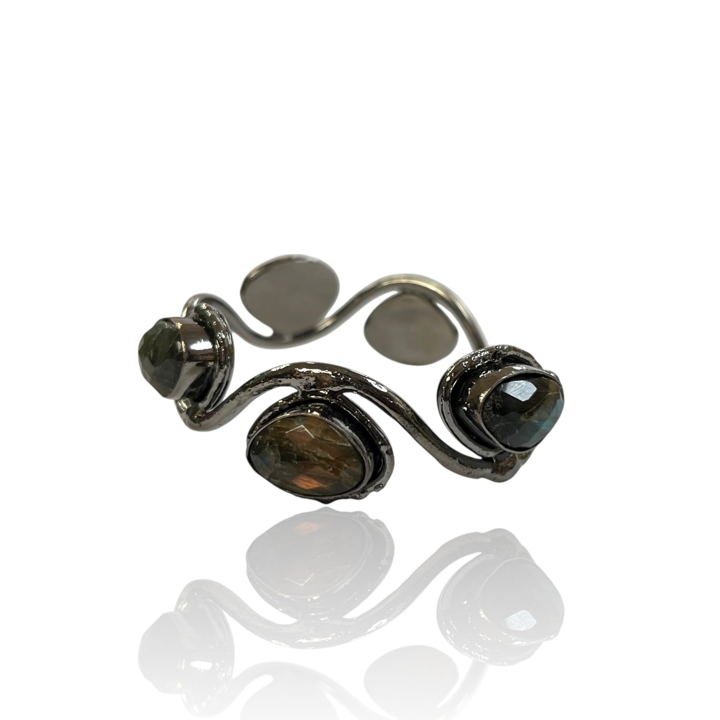 Lucia Cuff