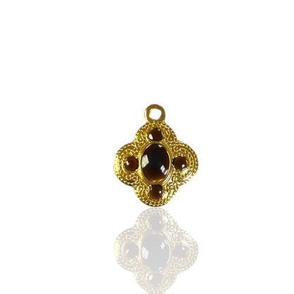 Vintage clover Charm