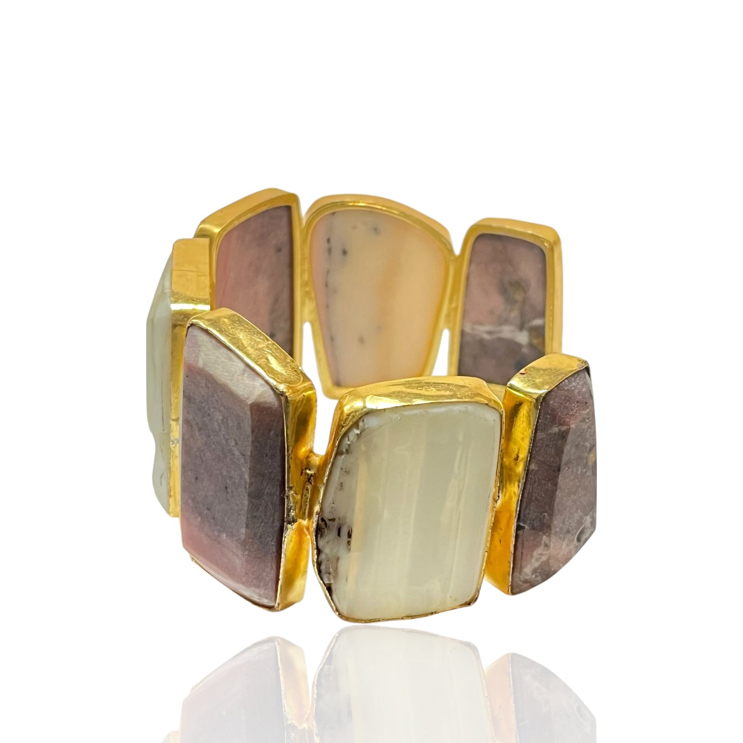 Ella Cuff