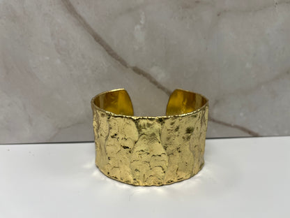 Lila Cuffs