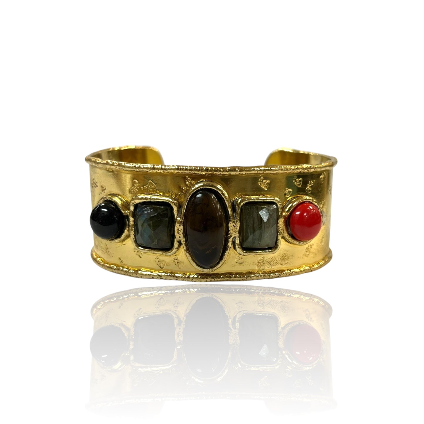 Mara Cuff