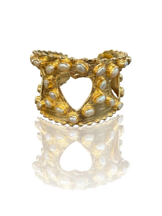 Ana Cuff