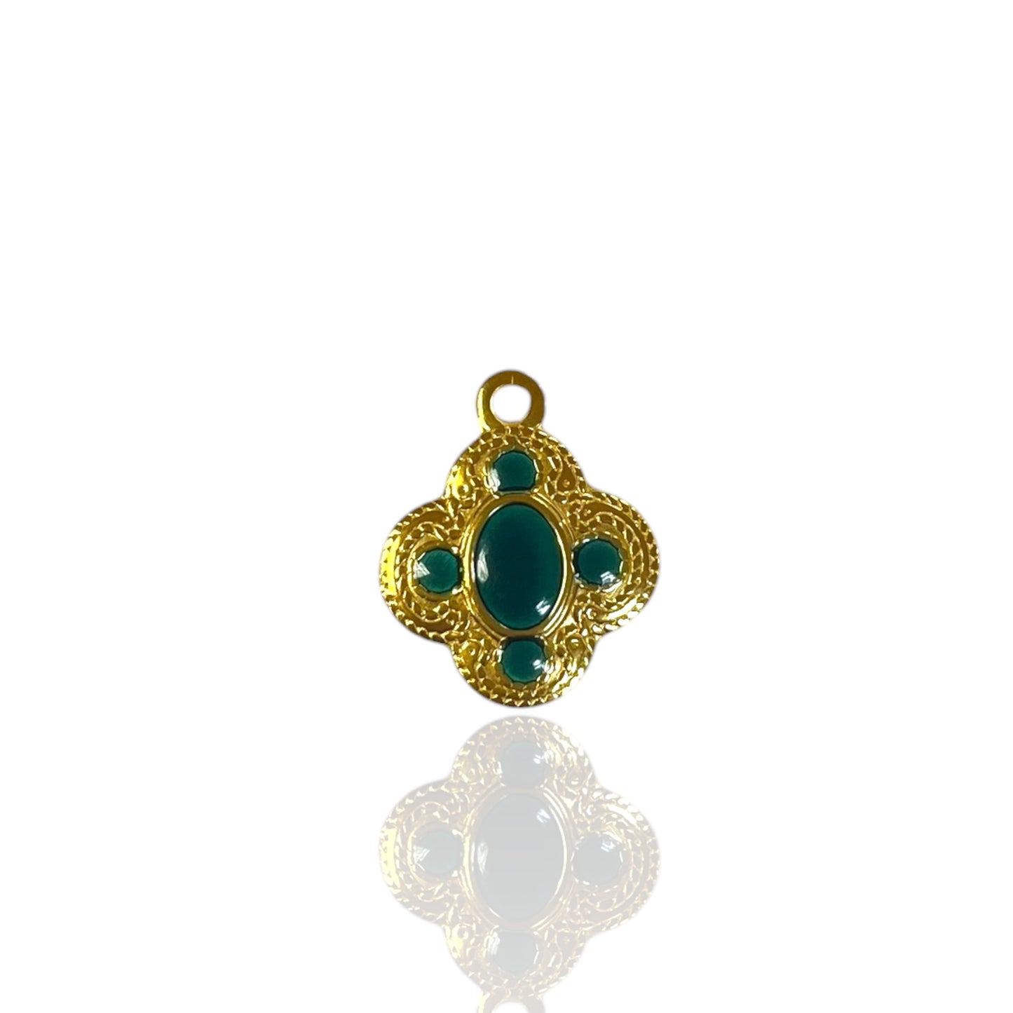 Vintage clover Charm