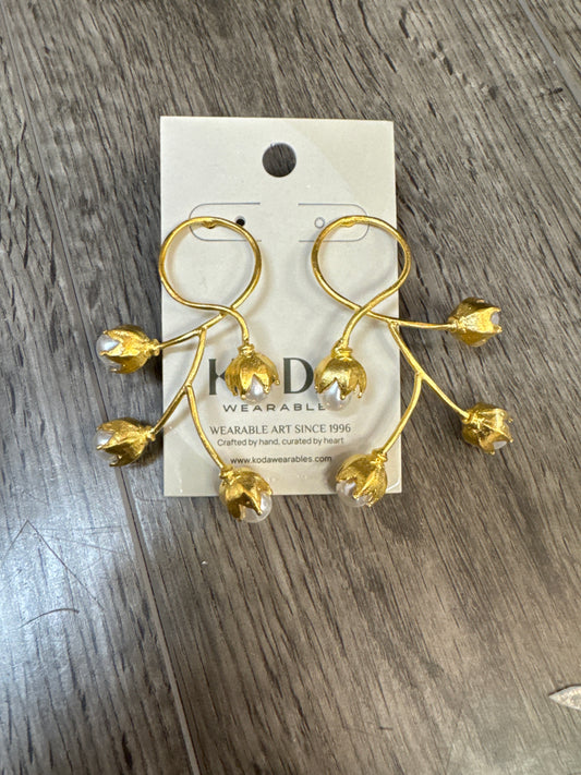 Laura Earrings