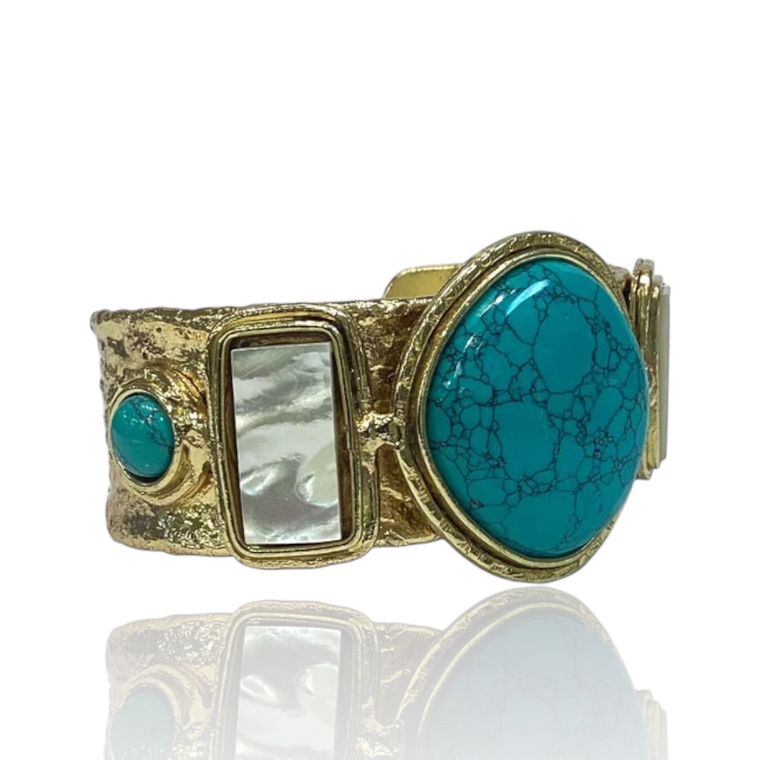 Aelina Cuff