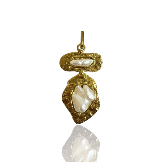 Ashley Peal pendant