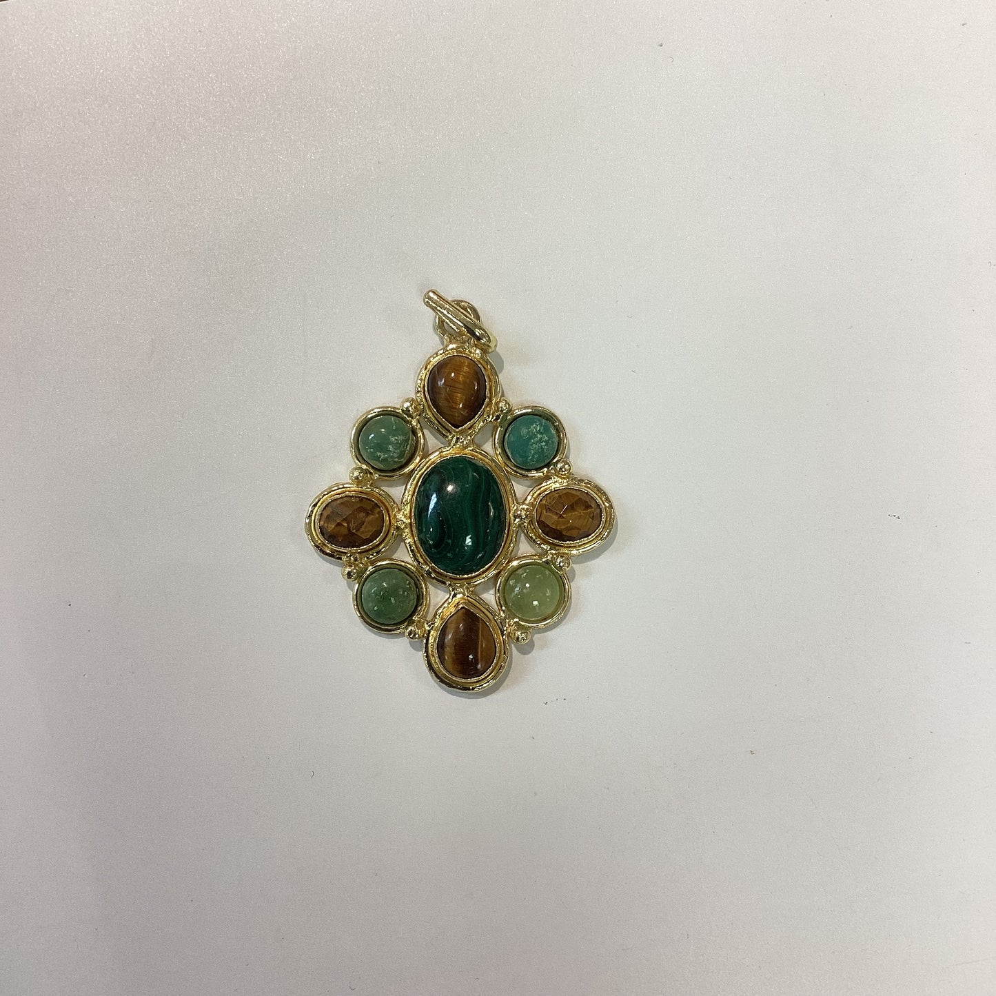 Ava Pendant