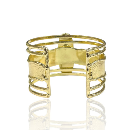 Avery Cuff