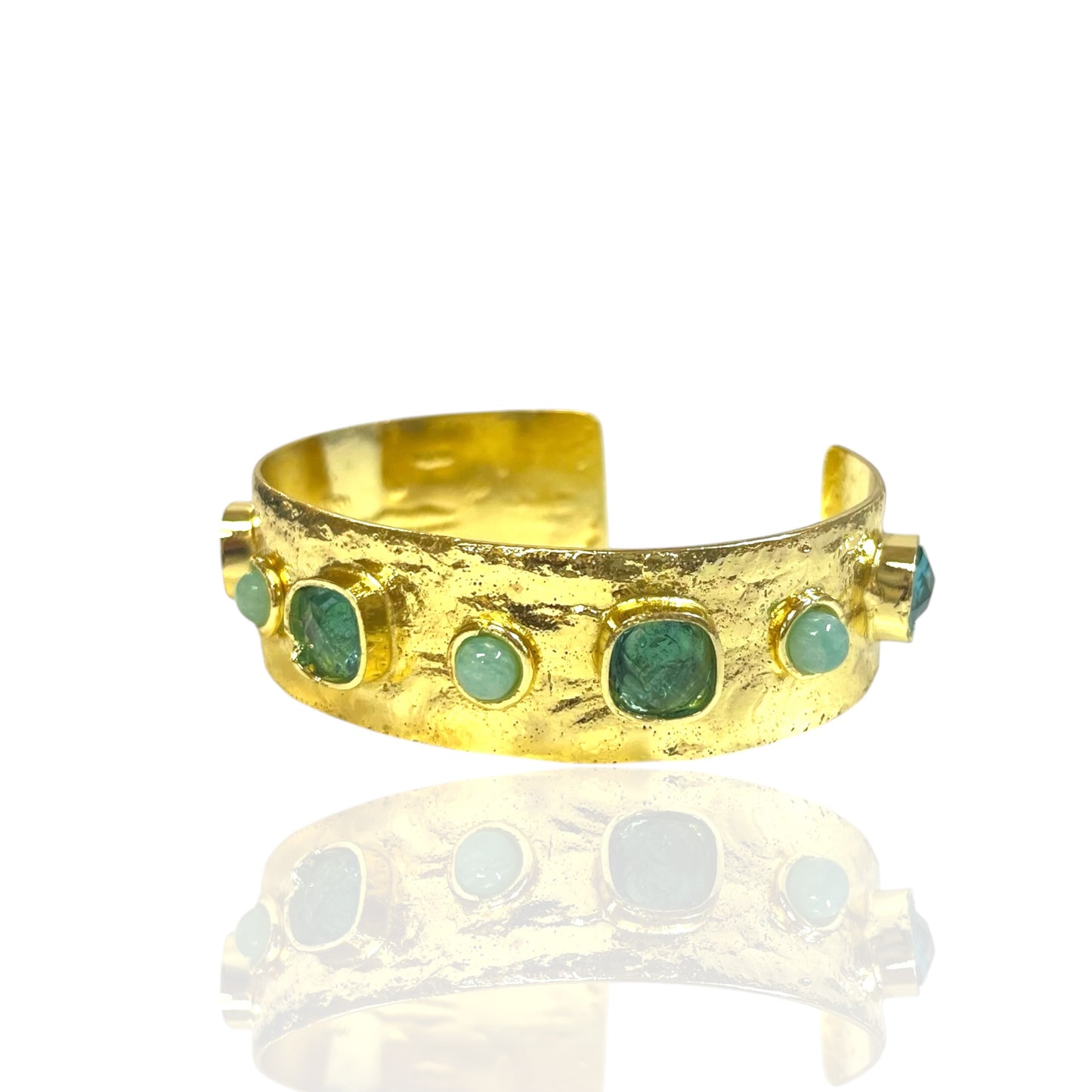 Evie Cuff