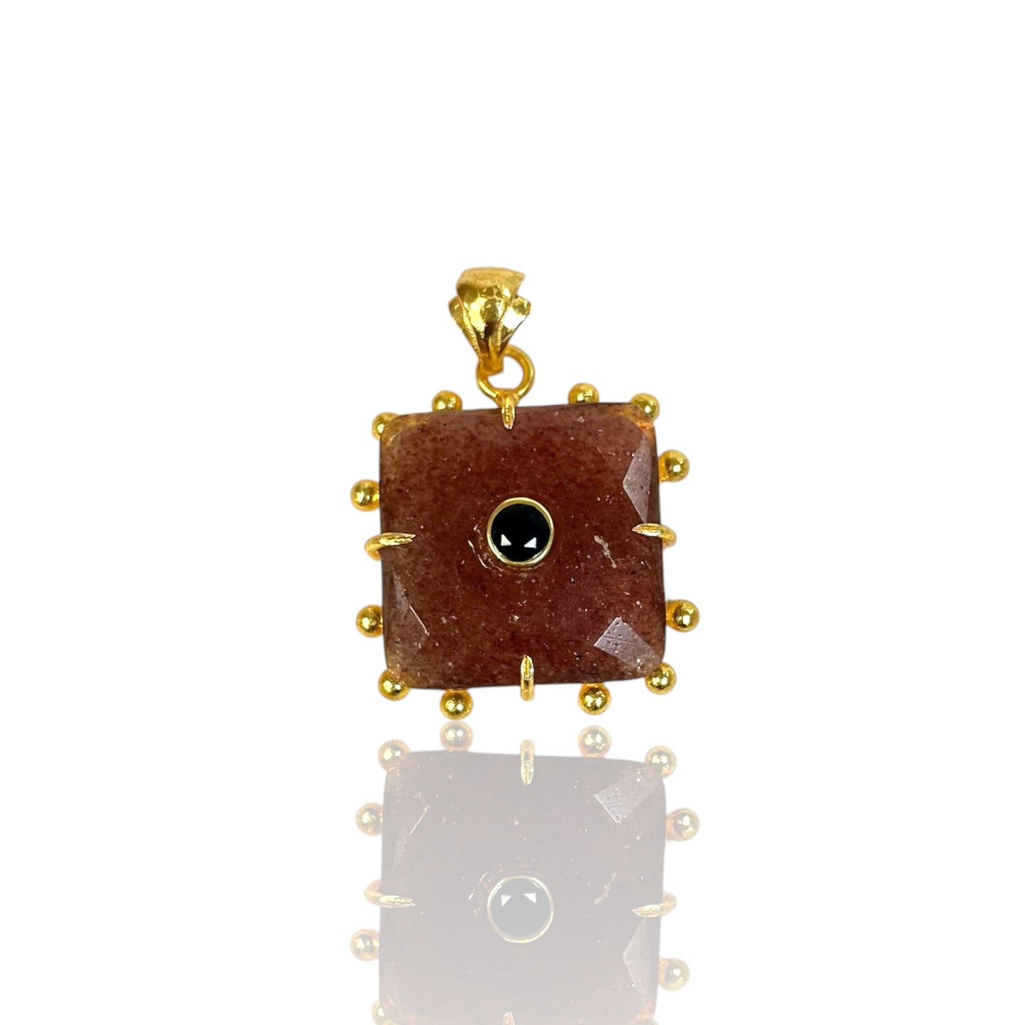 Viviana Charm