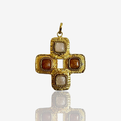 Diane Pendant