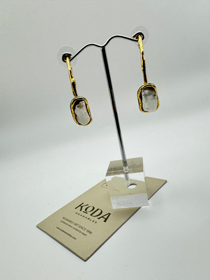 Tessa pearl hoops