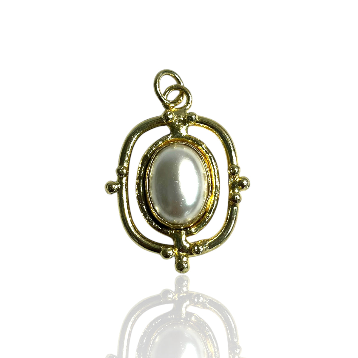 Emilia Pendant