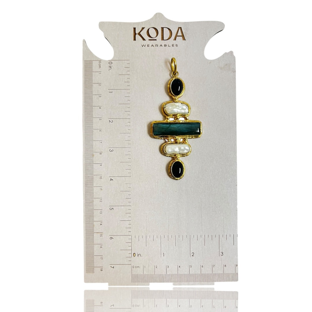 Evelyn Pearl Pendant