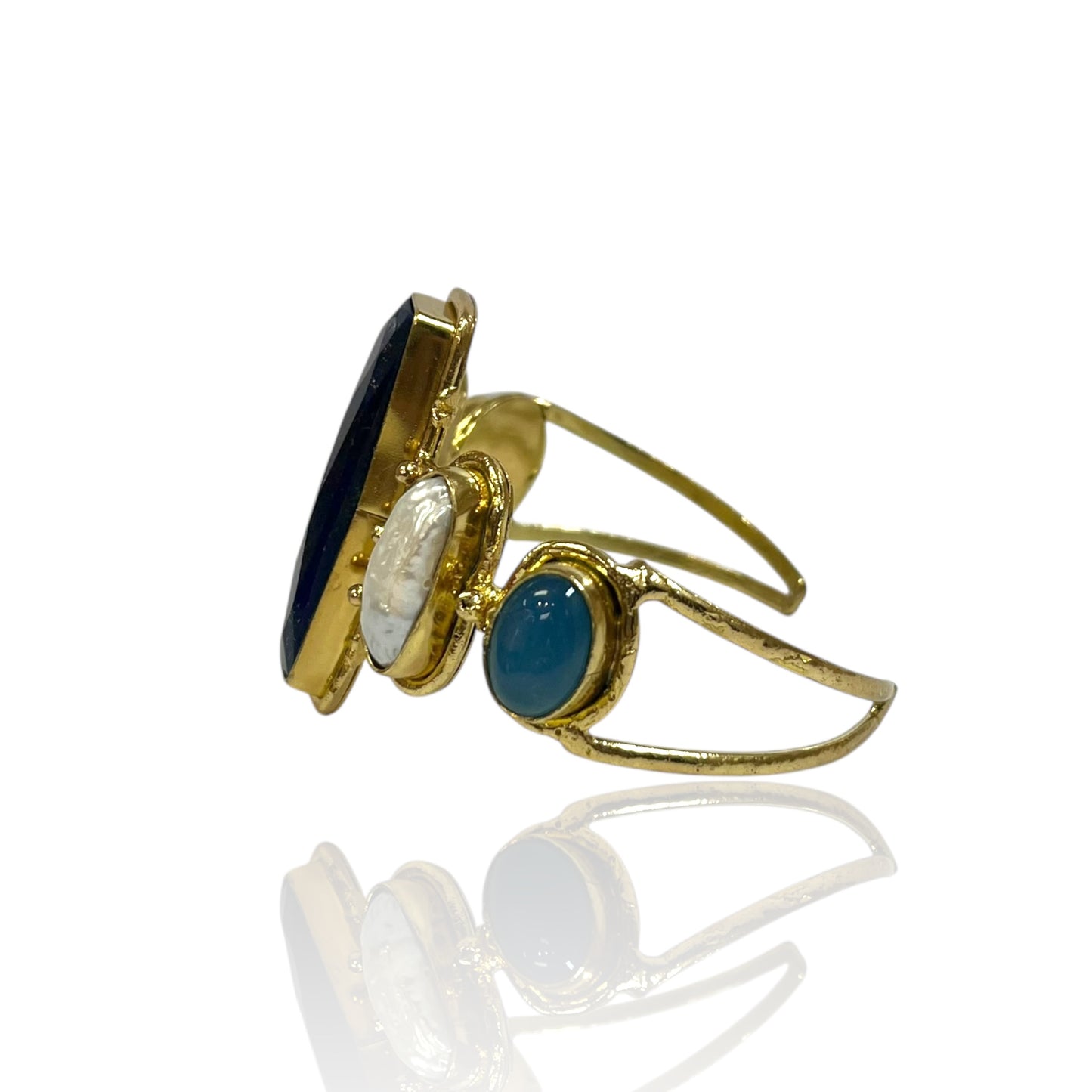 Lia Cuff
