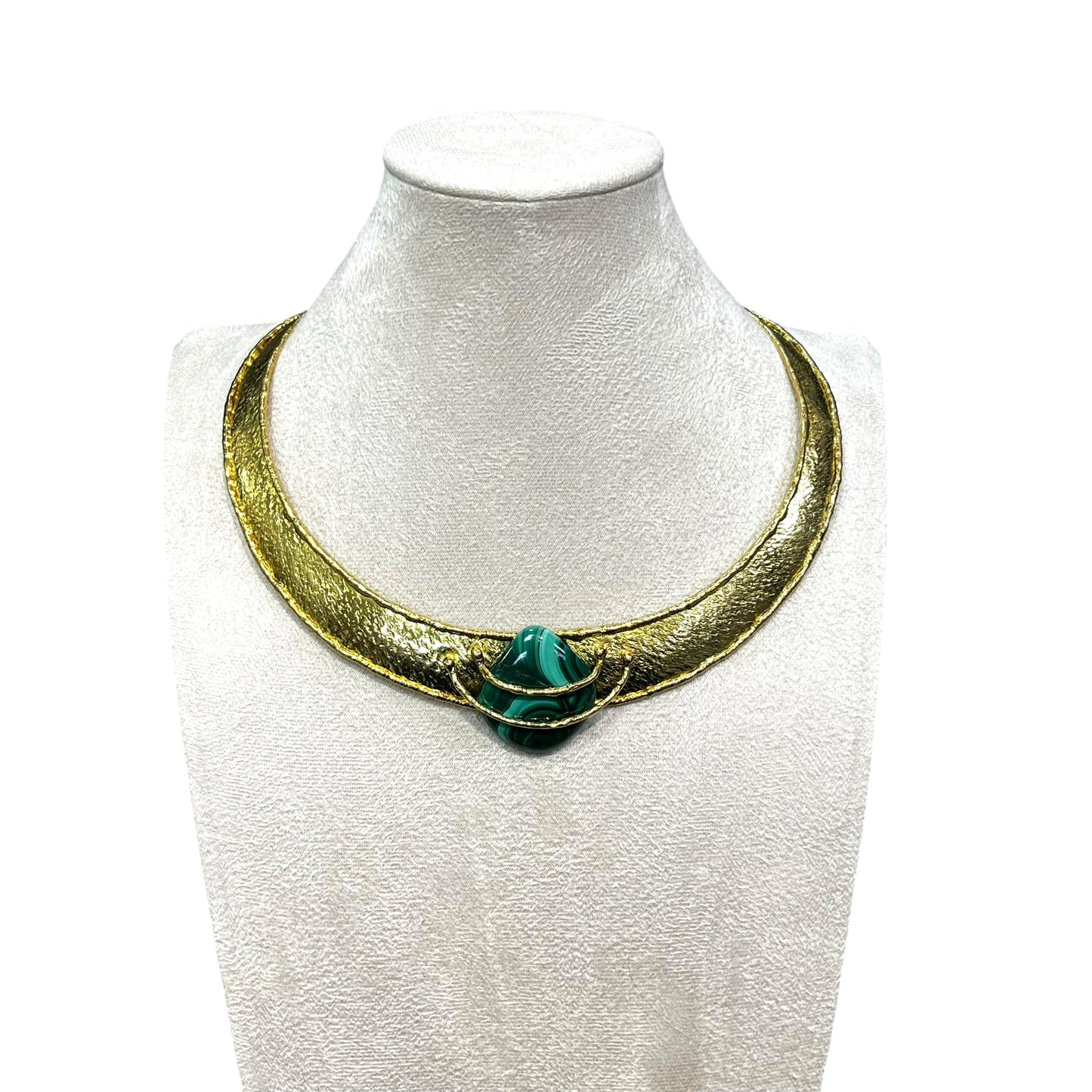 Queen’s Gleam Choker