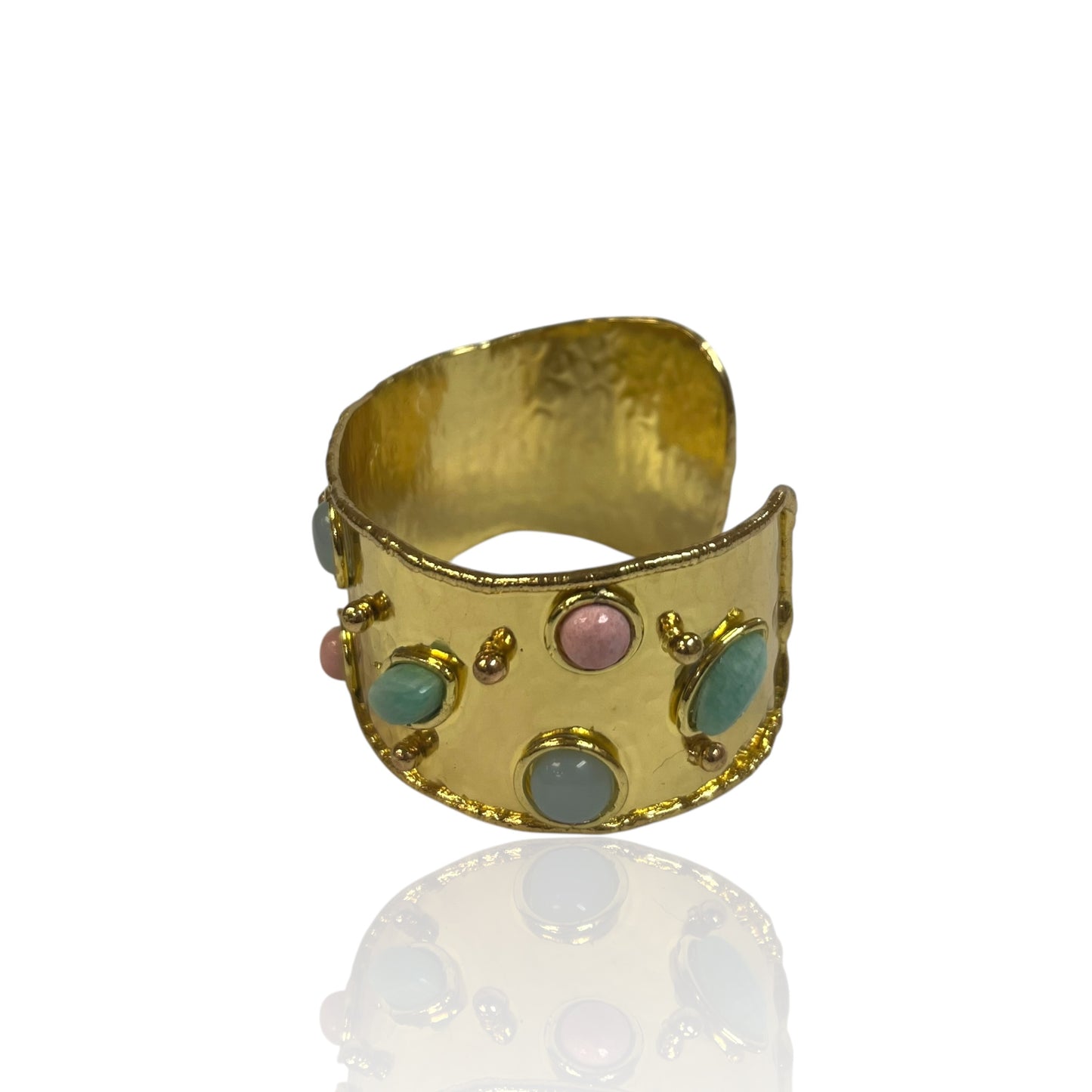 Liora Cuff