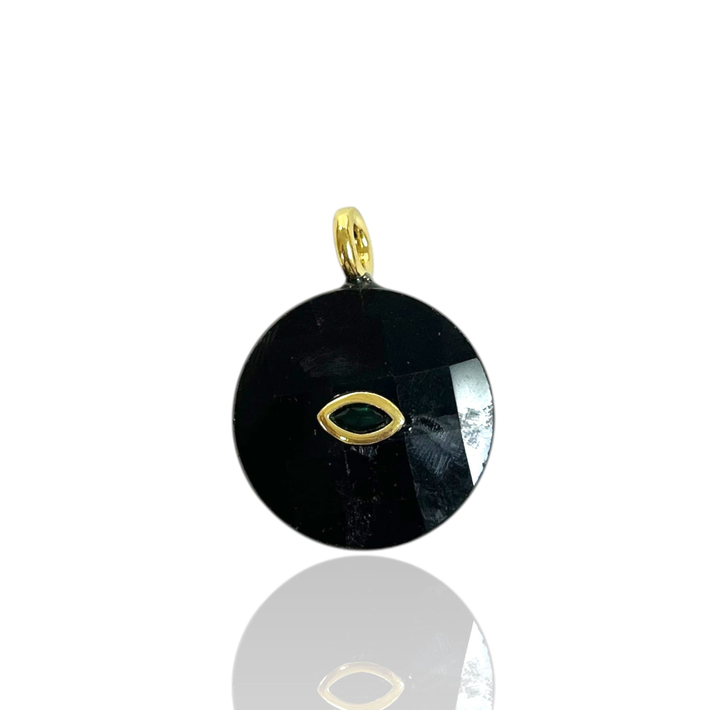 Arlo Charm