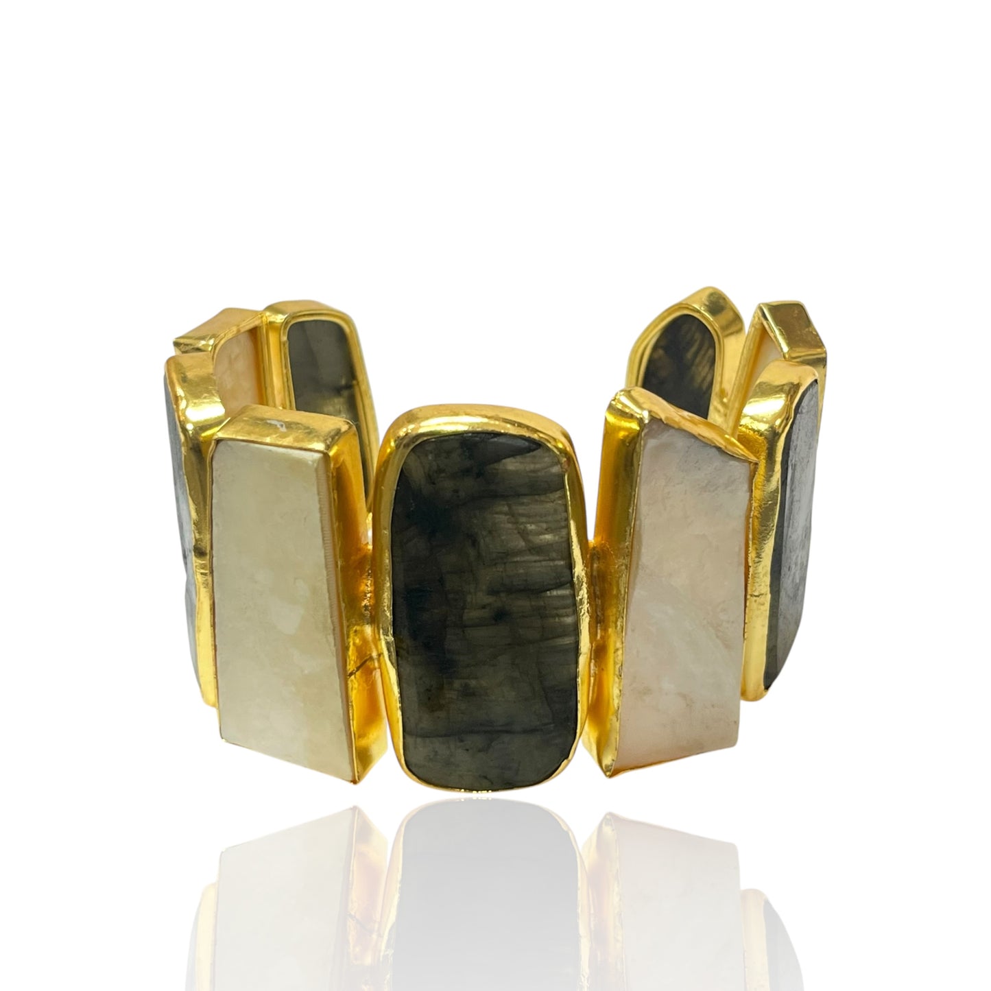 Ella Cuff