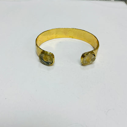 Abella  Cuff