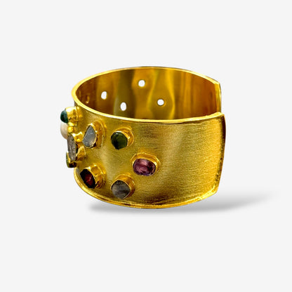 Gemcrest Cuff