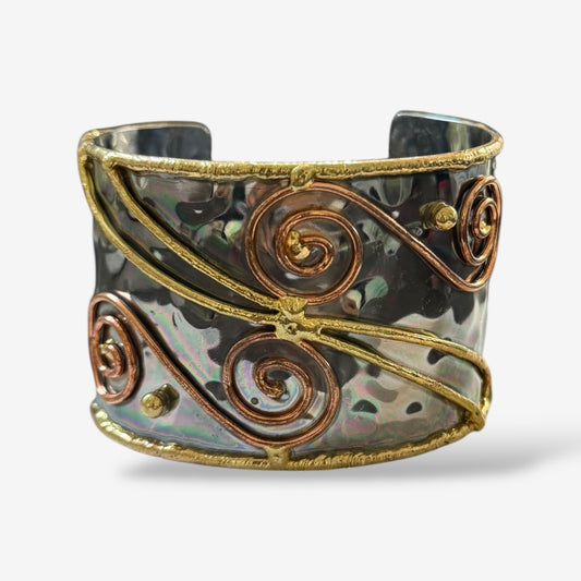 Graceful Gold Swirl Cuff