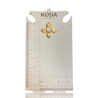 Hollis Pendant