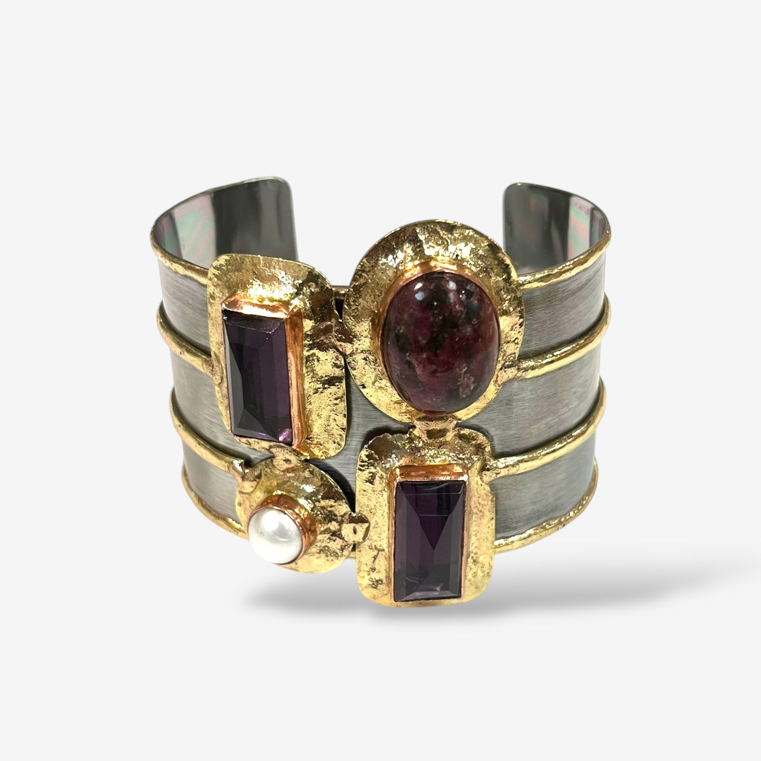 Horizon Gem Cuff