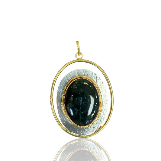 Leslie Stone Pendant