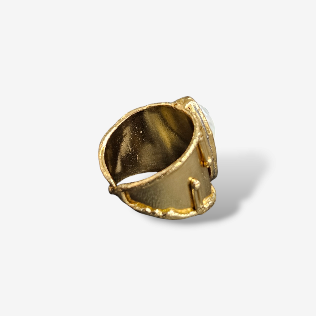 Pearl PRIO Gold Rings