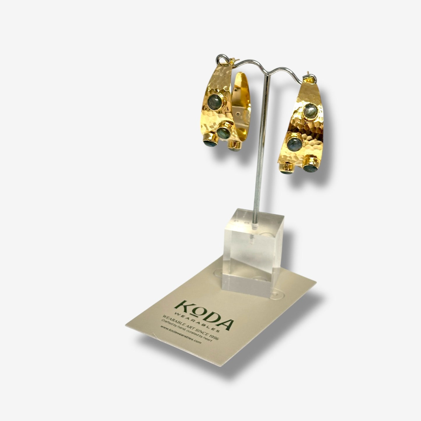 Vanta Curve Earrings