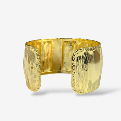 Lustre Turquoise Crystal Cuff