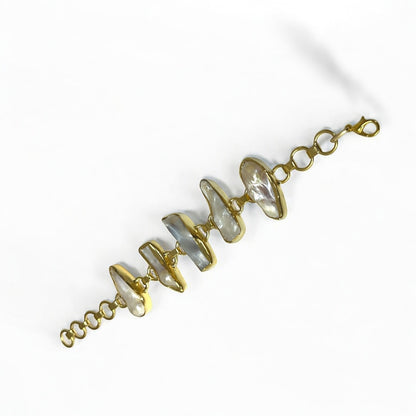 Fresh water pearl bracelet