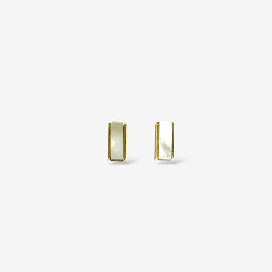 Lumen Studs