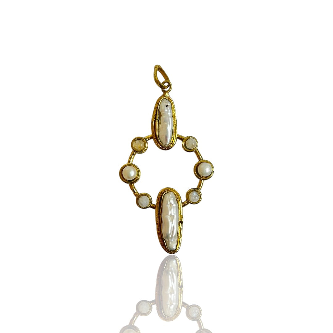 Sophia Pendant