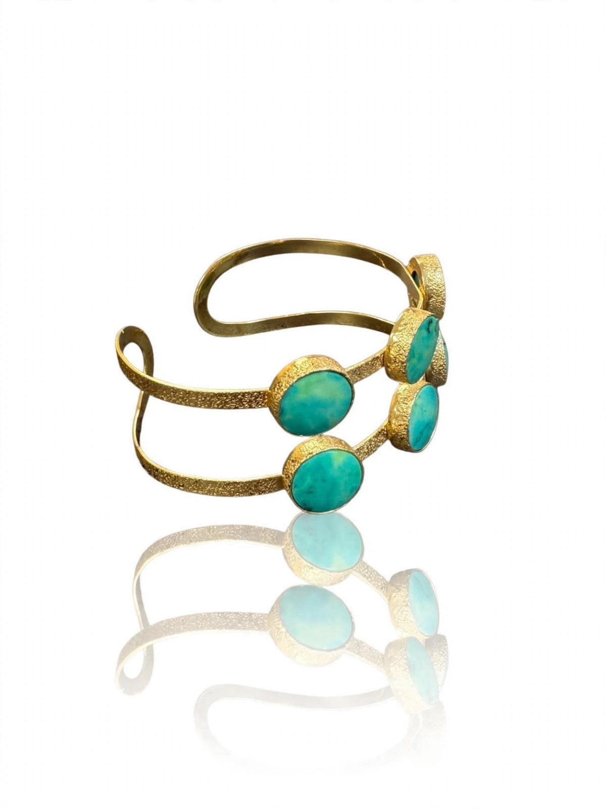 Yvette Cuff